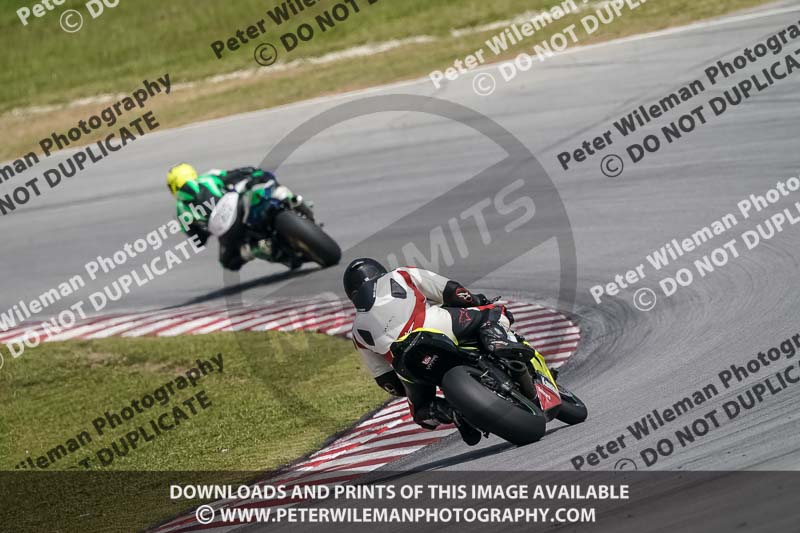 Sepang;event digital images;motorbikes;no limits;peter wileman photography;trackday;trackday digital images